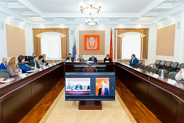 Законопроект о патриотическом воспитании рекомендован к принятию во втором чтении